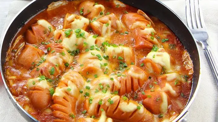 Cách Làm Xúc Xích Sốt Phô Mai Cay Chuẩn Vị Tại Gia Cách Làm Xúc Xích Sốt Phô Mai Cay Chuẩn Vị Tại Gia