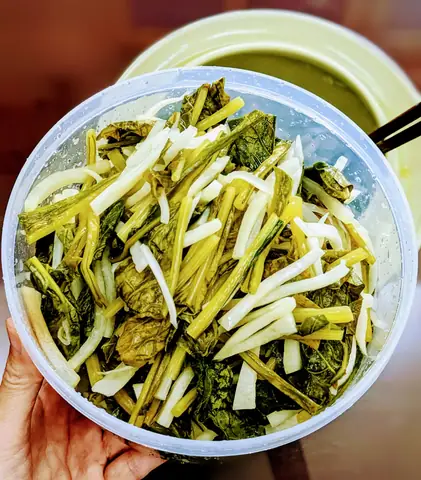 Cách Muối Dưa Cải Củ Chuẩn Vị: Hướng Dẫn Chi Tiết Từ A Đến Z Cách Muối Dưa Cải Củ Chuẩn Vị: Hướng Dẫn Chi Tiết Từ A Đến Z