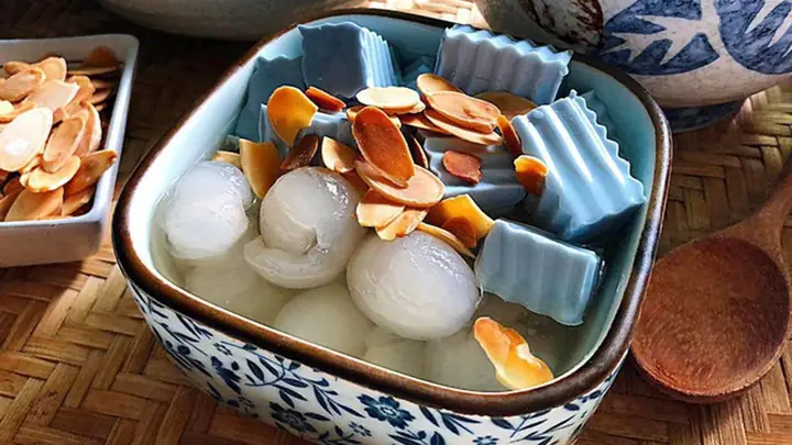 Chè Khúc Bạch Là Gì? Nguồn Gốc, Công Thức Và Mẹo Chế Biến Chè Khúc Bạch Là Gì? Nguồn Gốc, Công Thức Và Mẹo Chế Biến