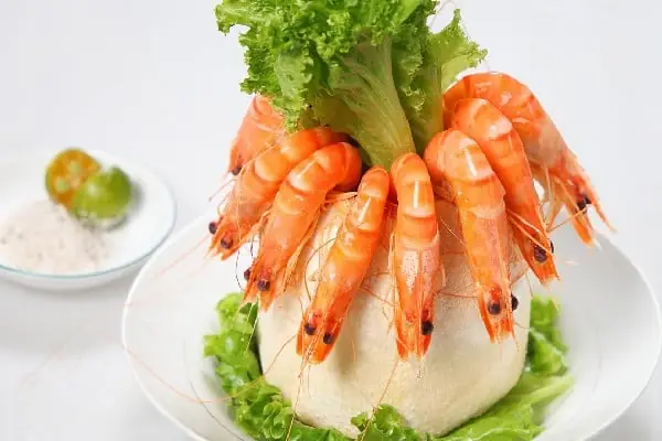 Cách Làm Tôm Sú Hấp Nước Dừa Chuẩn Vị, Mềm Ngọt Từ A Đến Z Cách Làm Tôm Sú Hấp Nước Dừa Chuẩn Vị, Mềm Ngọt Từ A Đến Z