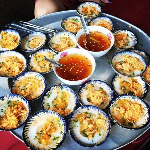 Cách Làm Bánh Bèo Ngọt Miền Tây Chuẩn Vị: Từ Bột Đến Nước Cốt Dừa