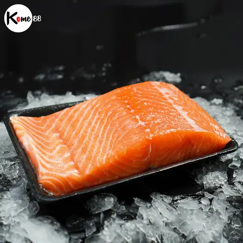 Cách Làm Cá Hồi Áp Chảo Hoàn Hảo: Bí Quyết Giòn Bên Ngoài, Mềm Bên Trong