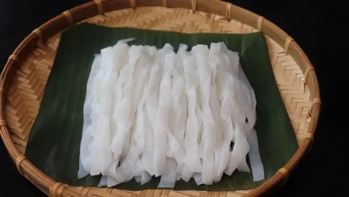 Cách Làm Bánh Đa Phở Tại Nhà: Hướng Dẫn Chi Tiết Từ A Đến Z Cách Làm Bánh Đa Phở Tại Nhà: Hướng Dẫn Chi Tiết Từ A Đến Z