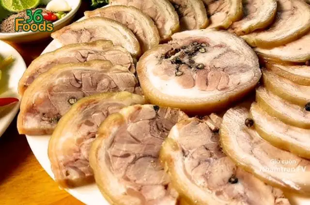 Cách Làm Giò Bò Cuộn Chuẩn Vị: Từ A Đến Z Cách Làm Giò Bò Cuộn Chuẩn Vị: Từ A Đến Z