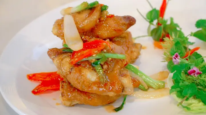 Cách Làm Móng Heo Chiên Nước Mắm Thơm Ngon, Giòn Rụm