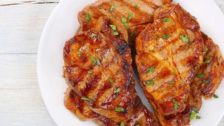 Cách Làm Thịt Cốt Lết Chiên Mềm