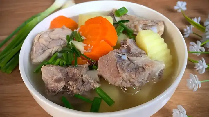 Cách Nấu Canh Xương Hầm Khoai Tây Cà Rốt Chuẩn Vị, Dinh Dưỡng Cao