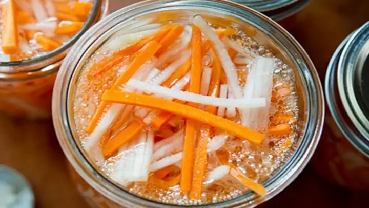 Đồ Chua Cà Rốt Củ Cải Trắng Đồ Chua Cà Rốt Củ Cải Trắng