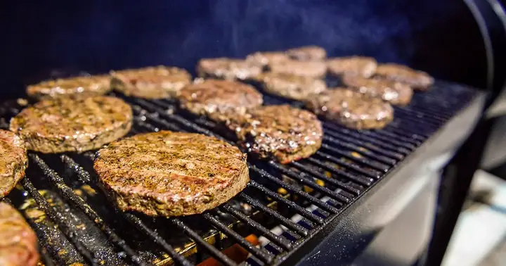 Cách Nấu Thịt Bò Kobe & Wagyu Chuẩn Nhật: Hướng Dẫn Từ A Đến Z Cách Nấu Thịt Bò Kobe & Wagyu Chuẩn Nhật: Hướng Dẫn Từ A Đến Z