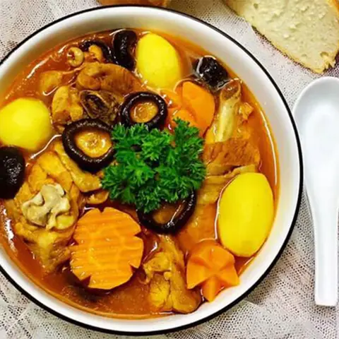 Hướng Dẫn Chi Tiết Cách Nấu Lẩu Gà Nấu Nấm Chuẩn Vị