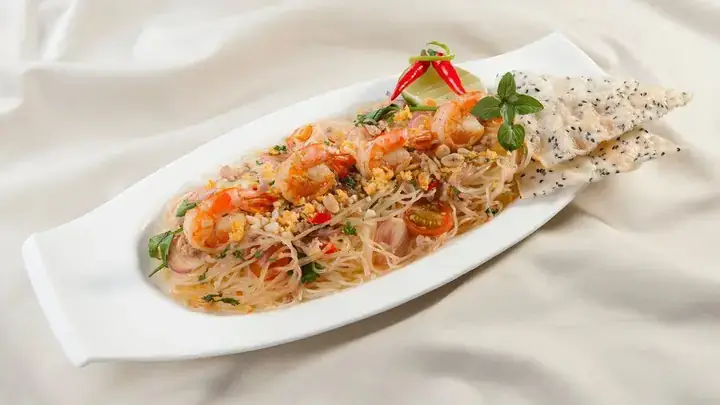 Cách Làm Miến Xào Hải Sản Kiểu Thái Chuẩn Vị Nhà Hàng Cách Làm Miến Xào Hải Sản Kiểu Thái Chuẩn Vị Nhà Hàng