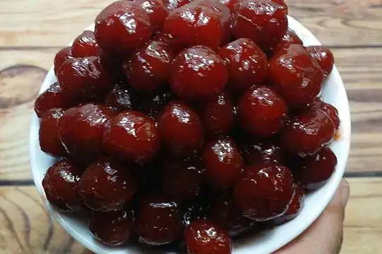 Tại Sao Mứt Chùm Ruột Không Đỏ? Nguyên Nhân & Cách Khắc Phục Chi Tiết Tại Sao Mứt Chùm Ruột Không Đỏ? Nguyên Nhân & Cách Khắc Phục Chi Tiết